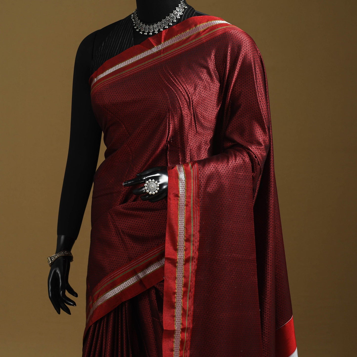 Silk cotton khun saree with ilkal pallu chikki paras border