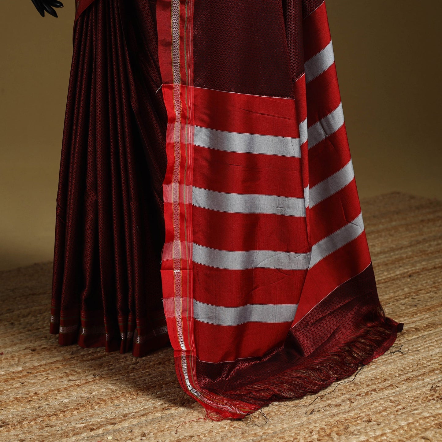 Silk cotton khun saree with ilkal pallu chikki paras border