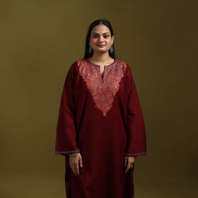 Sozni hand embroidered kashmiri merino wool pheran 68