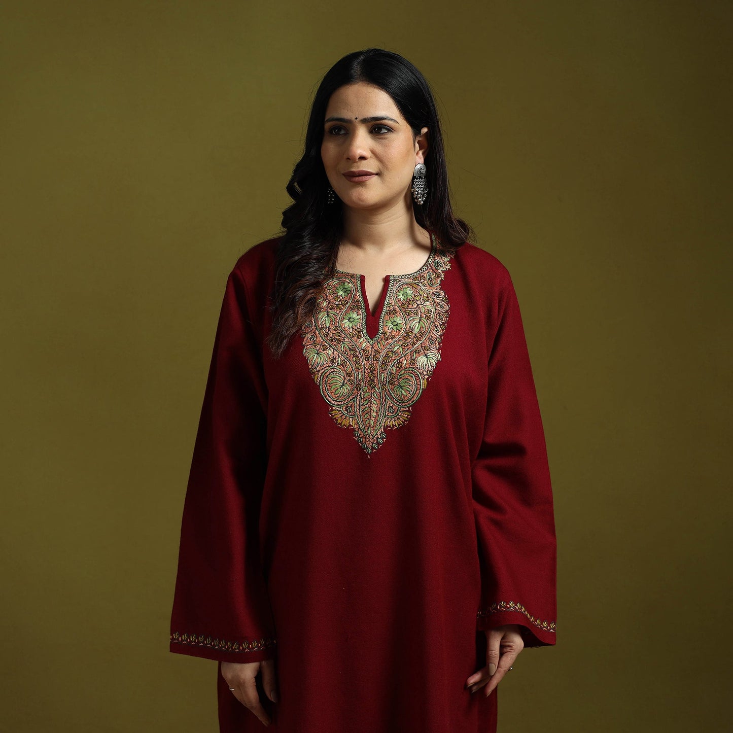 Maroon - sozni hand embroidery kashmiri merino wool pheran