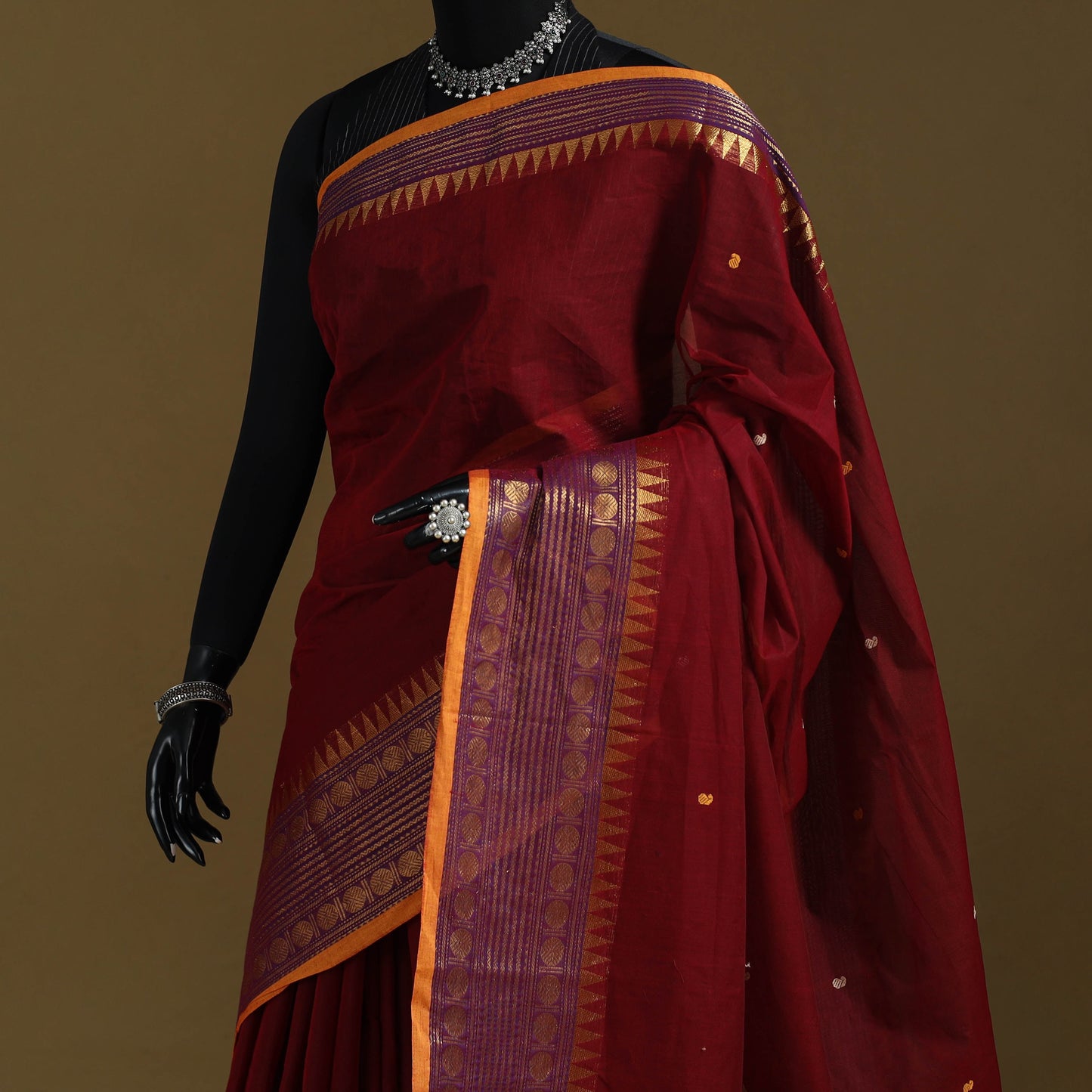 Thread buti cotton kanchipuram saree with border 30