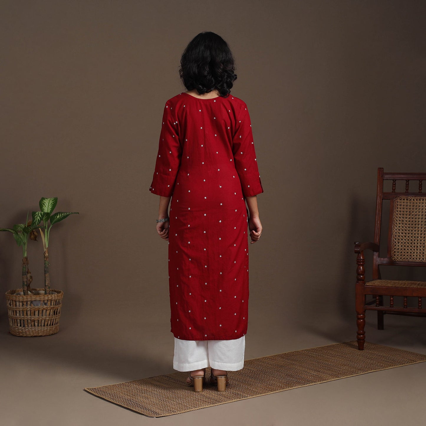 Maroon Thread Buti Work Cotton Plain Kurta Set (Set of 2)