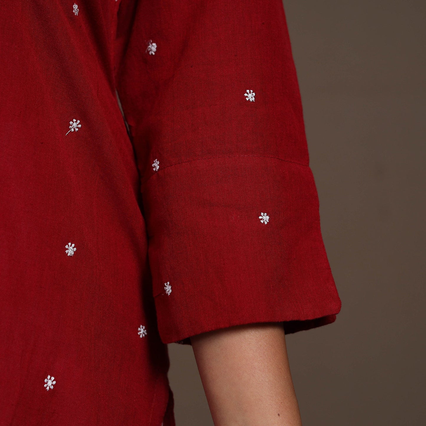 Maroon Thread Buti Work Cotton Plain Kurta Set (Set of 2)