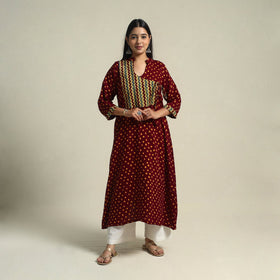 Maroon Tie-dye Cotton Patchwork A-Line Bandhani Kurta for Women