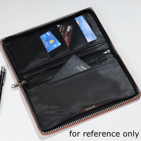  Tribal Hand Embroidered Jute Passport Cover Online at iTokri.com 