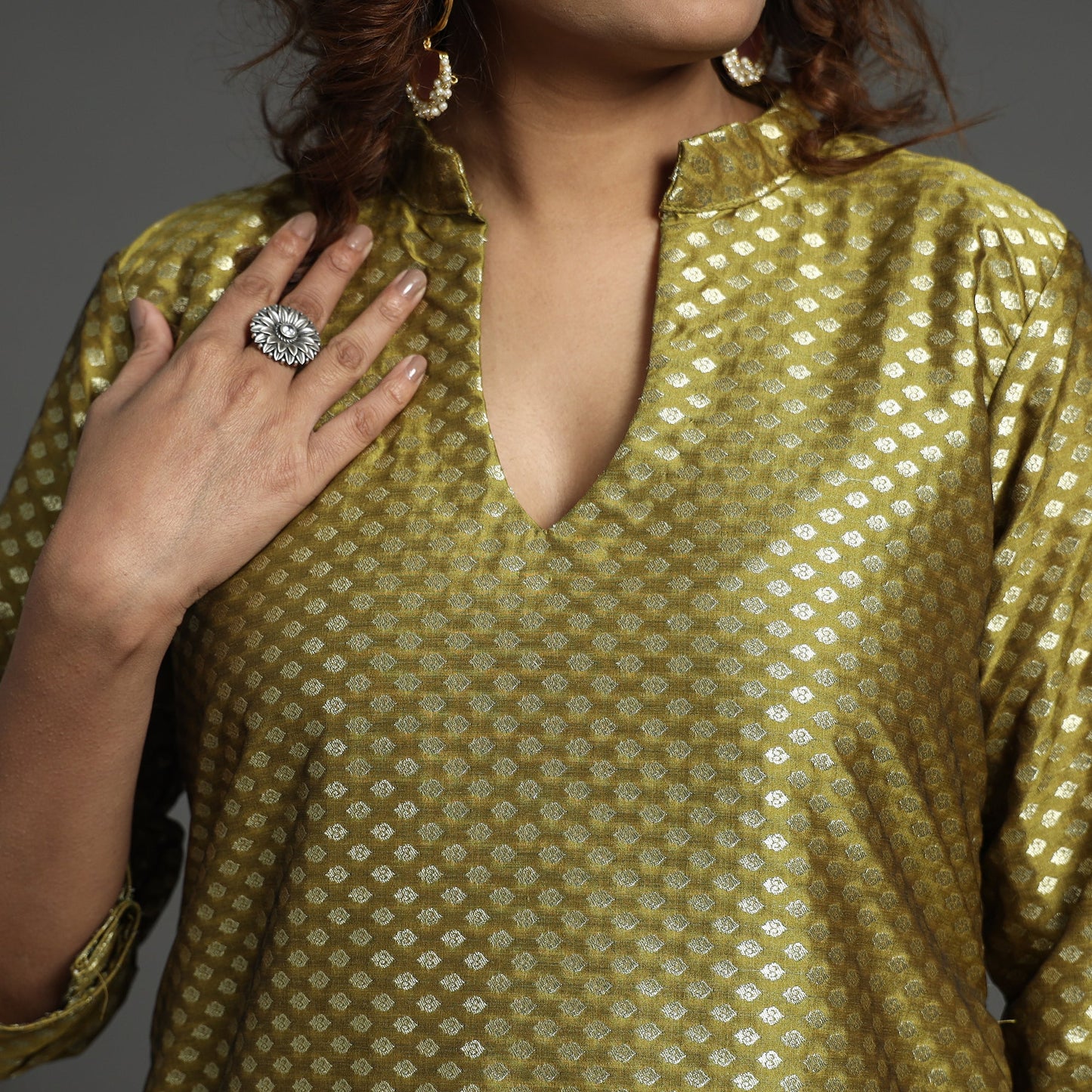 Buy Elegant Banarasi Brocade Silk Kurta with Pant Set Online at iTokri.com