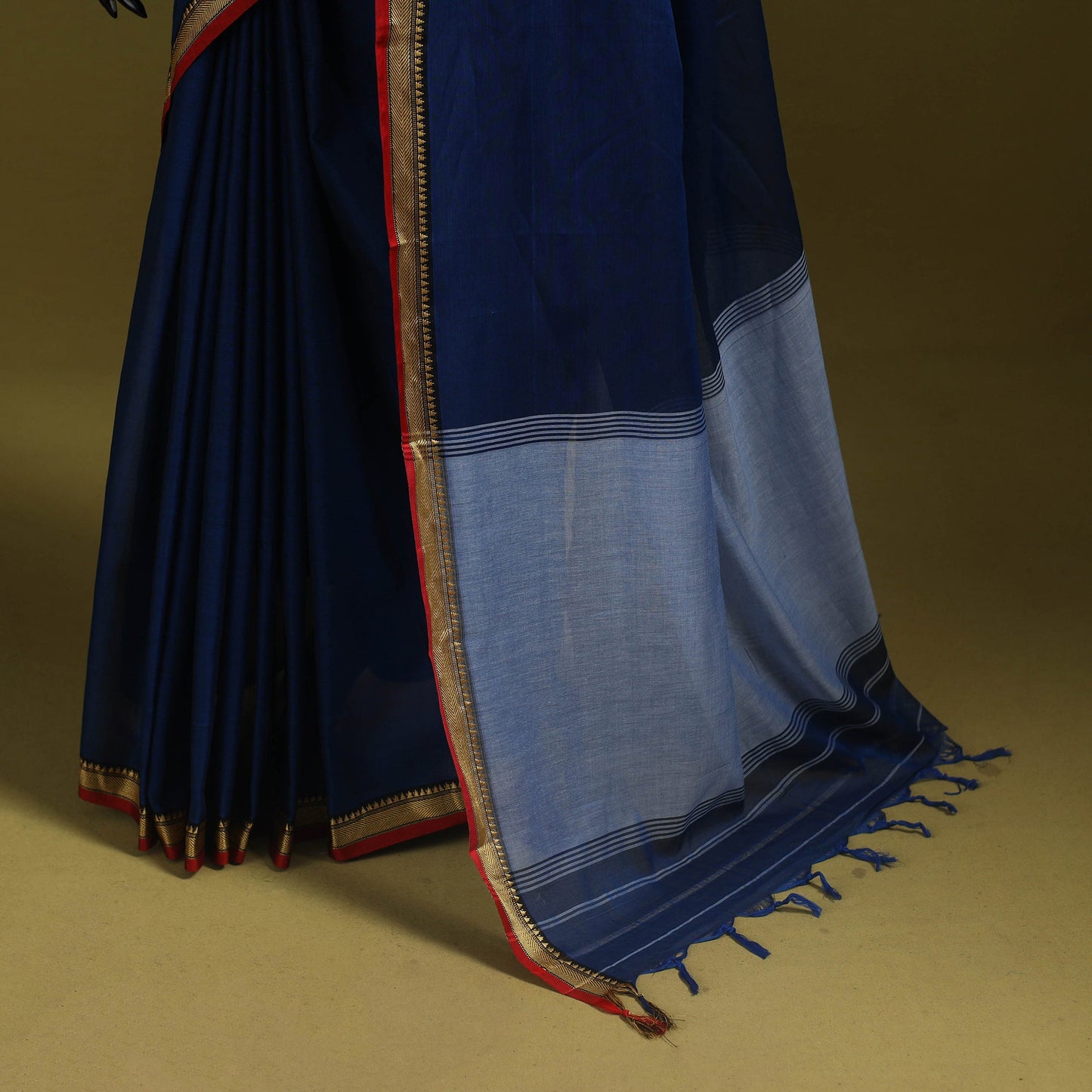 Mercerised cotton dharwad saree with thread border 08