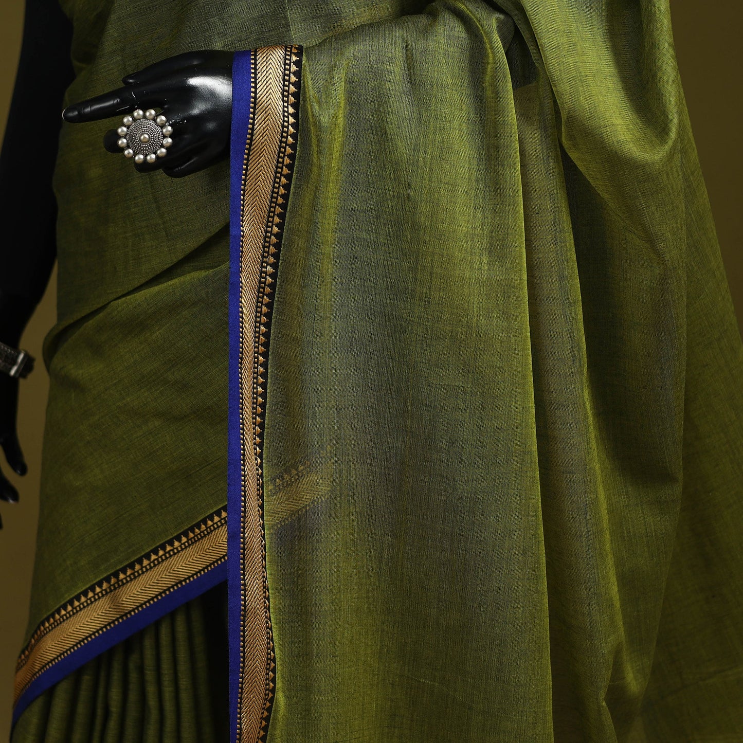 Mercerised cotton dharwad saree with thread border 11