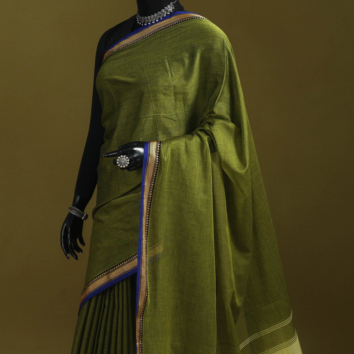 Mercerised cotton dharwad saree with thread border 11