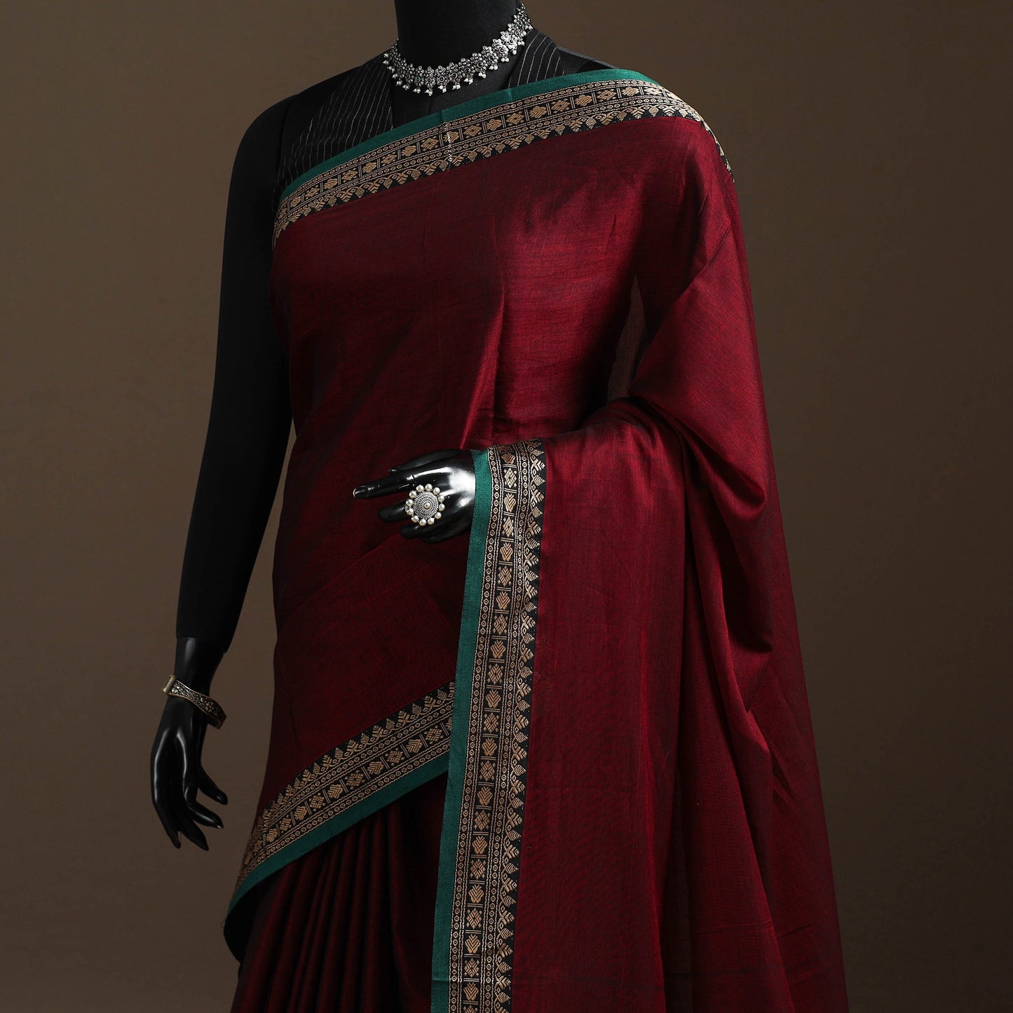 Mercerised cotton dharwad saree with thread border 12