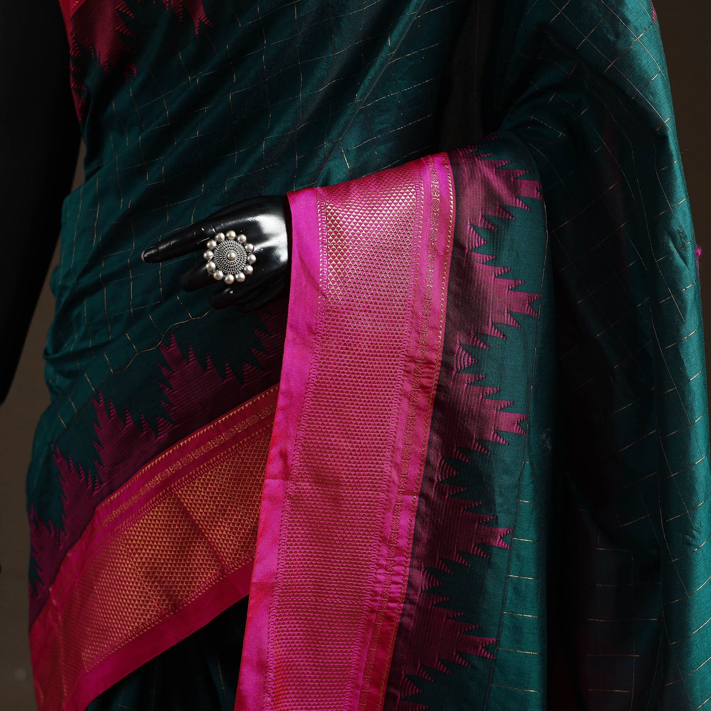 Mercerized cotton gadwal checks ilkal saree with temple