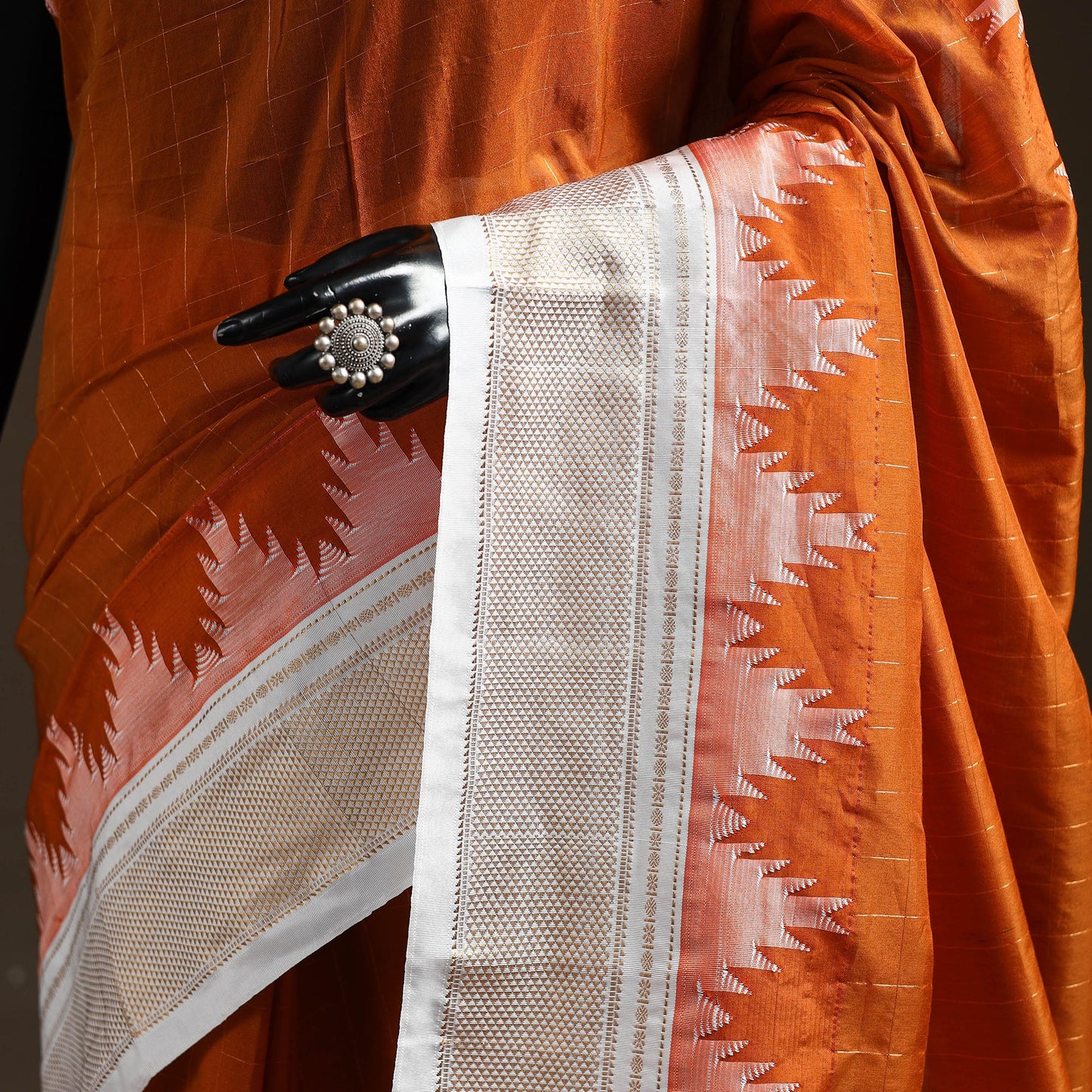 Mercerized cotton gadwal checks ilkal saree with temple
