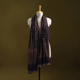 Merino wool natural dyed handwoven hand shawl 07