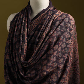 Merino wool natural dyed handwoven hand shawl 07
