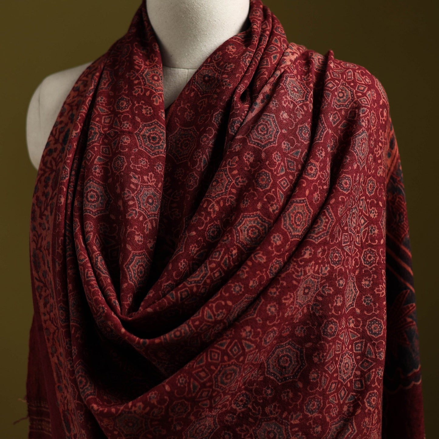 Merino wool natural dyed handwoven hand shawl 11