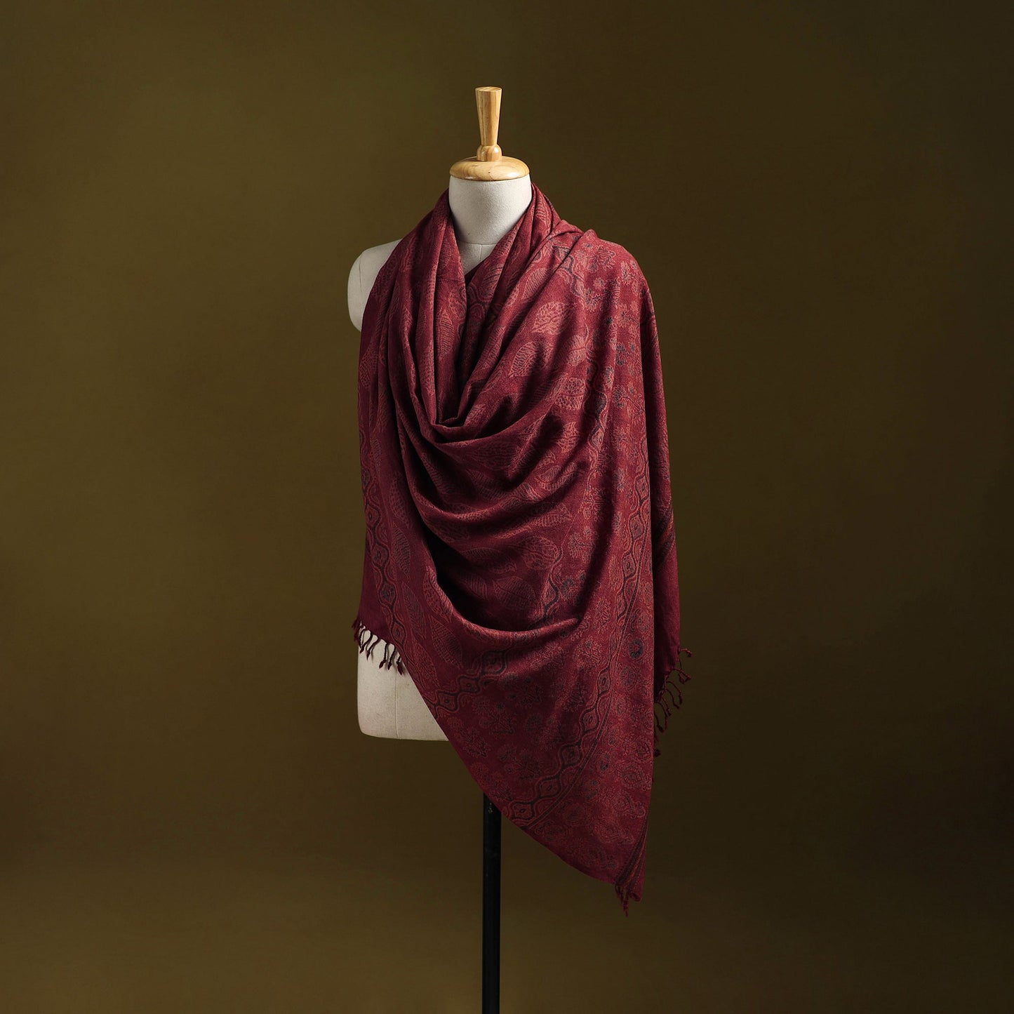 Merino wool natural dyed handwoven hand shawl 13