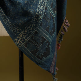 Merino wool natural dyed handwoven hand shawl 16