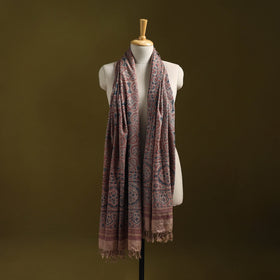 Merino wool natural dyed handwoven hand shawl 17