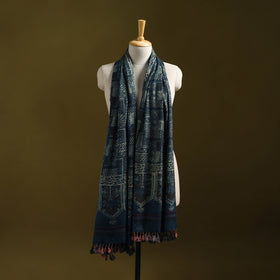 Merino wool natural dyed handwoven hand shawl 21