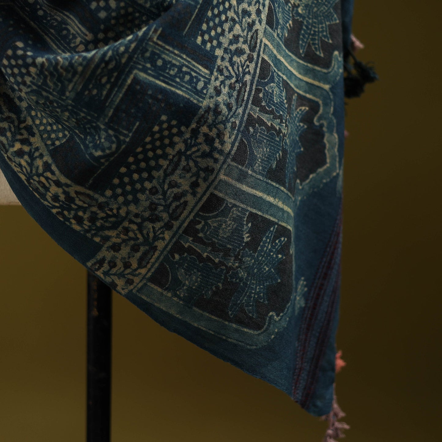 Merino wool natural dyed handwoven hand shawl 21