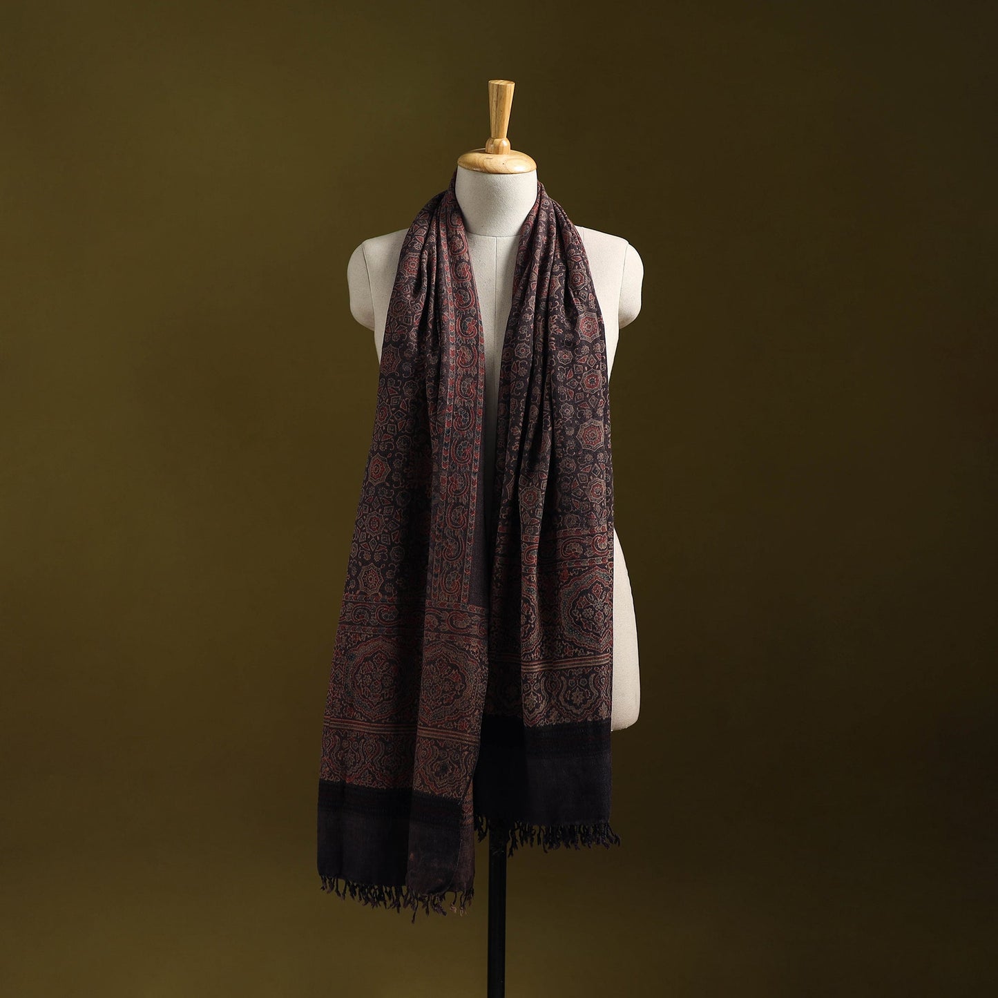 Merino wool natural dyed handwoven hand shawl 22