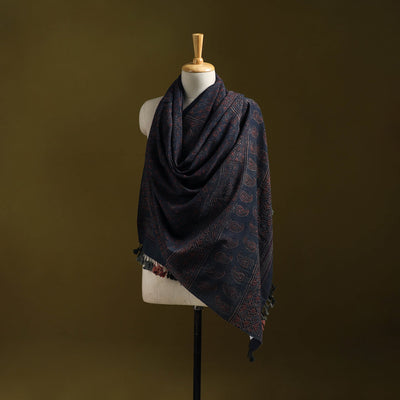 Merino wool natural dyed handwoven hand shawl 24