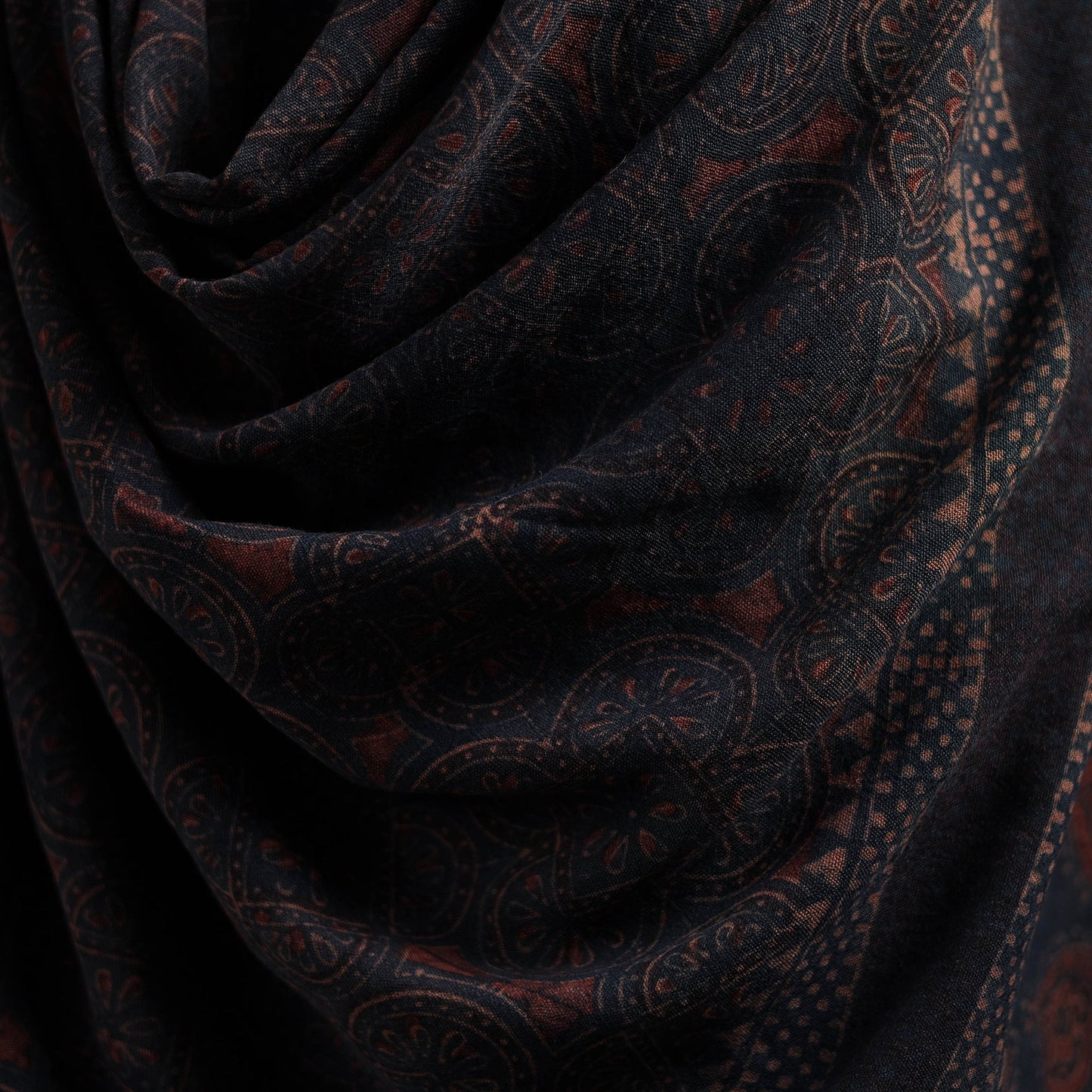 Merino wool natural dyed handwoven hand shawl 25