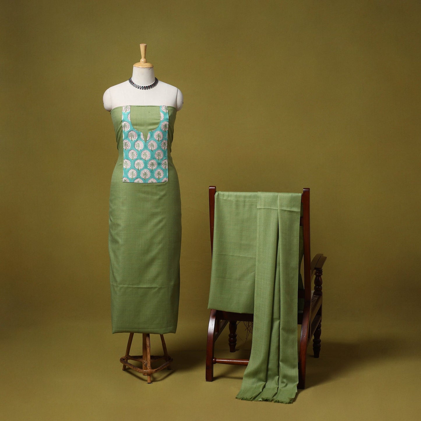 Merino wool plain 3pc unstitched dress material with patch