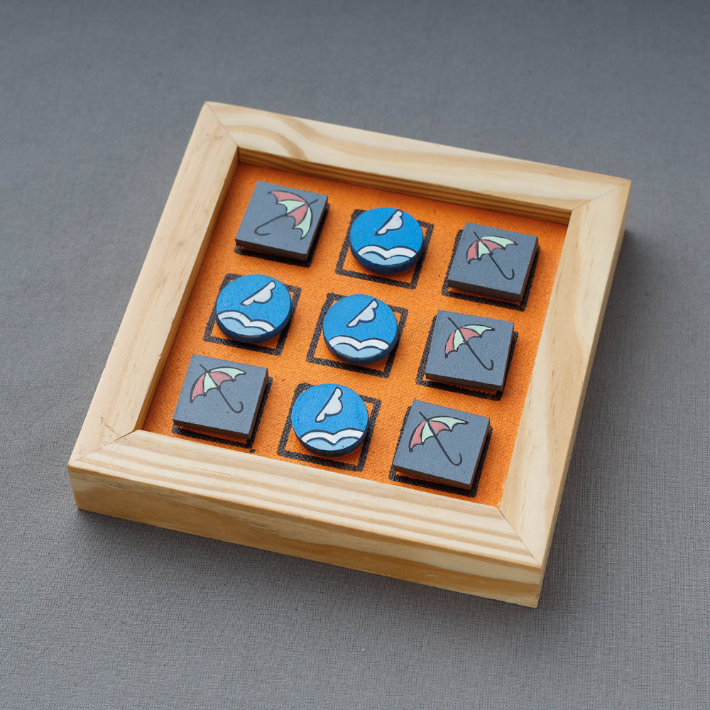  Miniature Handpainted Pine Wood Magnetic Tic Tac Toe 