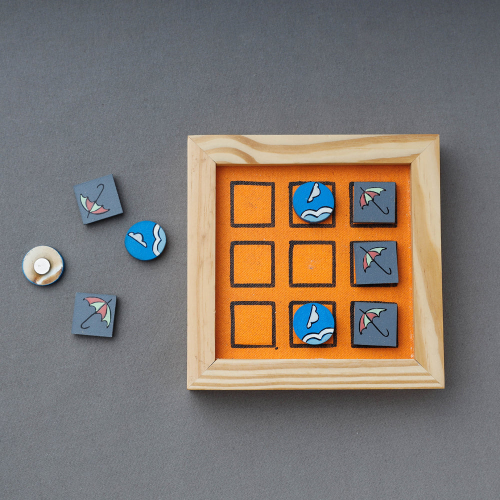  Miniature Handpainted Pine Wood Magnetic Tic Tac Toe 