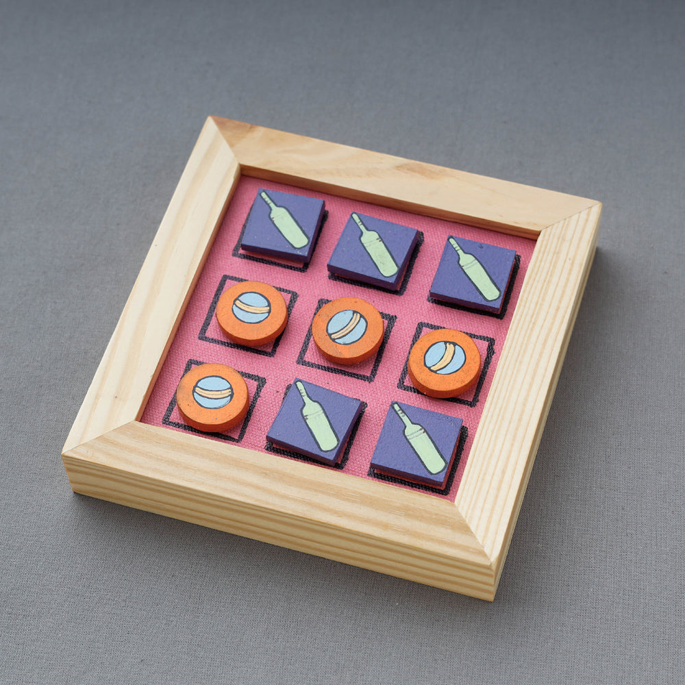  Miniature Handpainted Pine Wood Magnetic Tic Tac Toe 