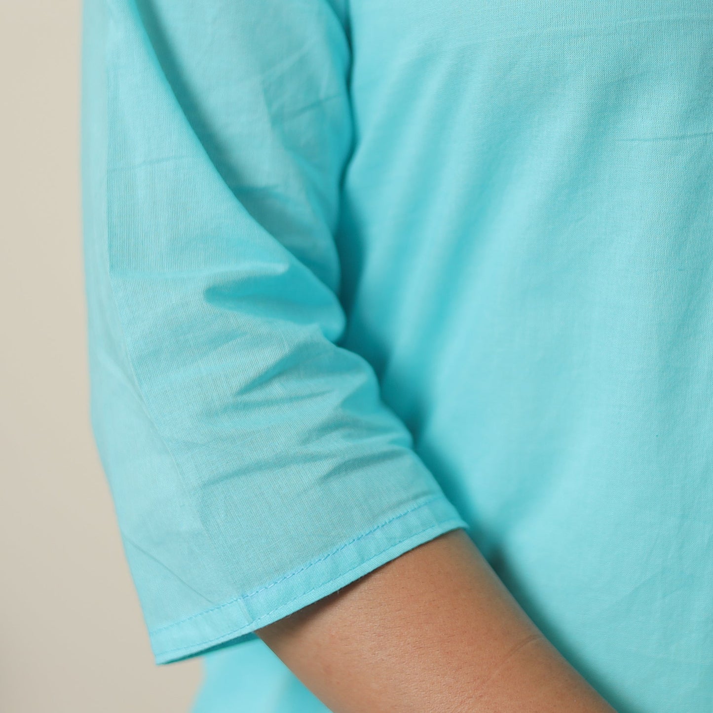 Buy Plain Cotton Long Straight Kurta 04 Online at iTokri.com