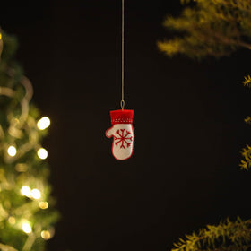  Mitten - Handmade Threadwork Stuffed Christmas Ornament
