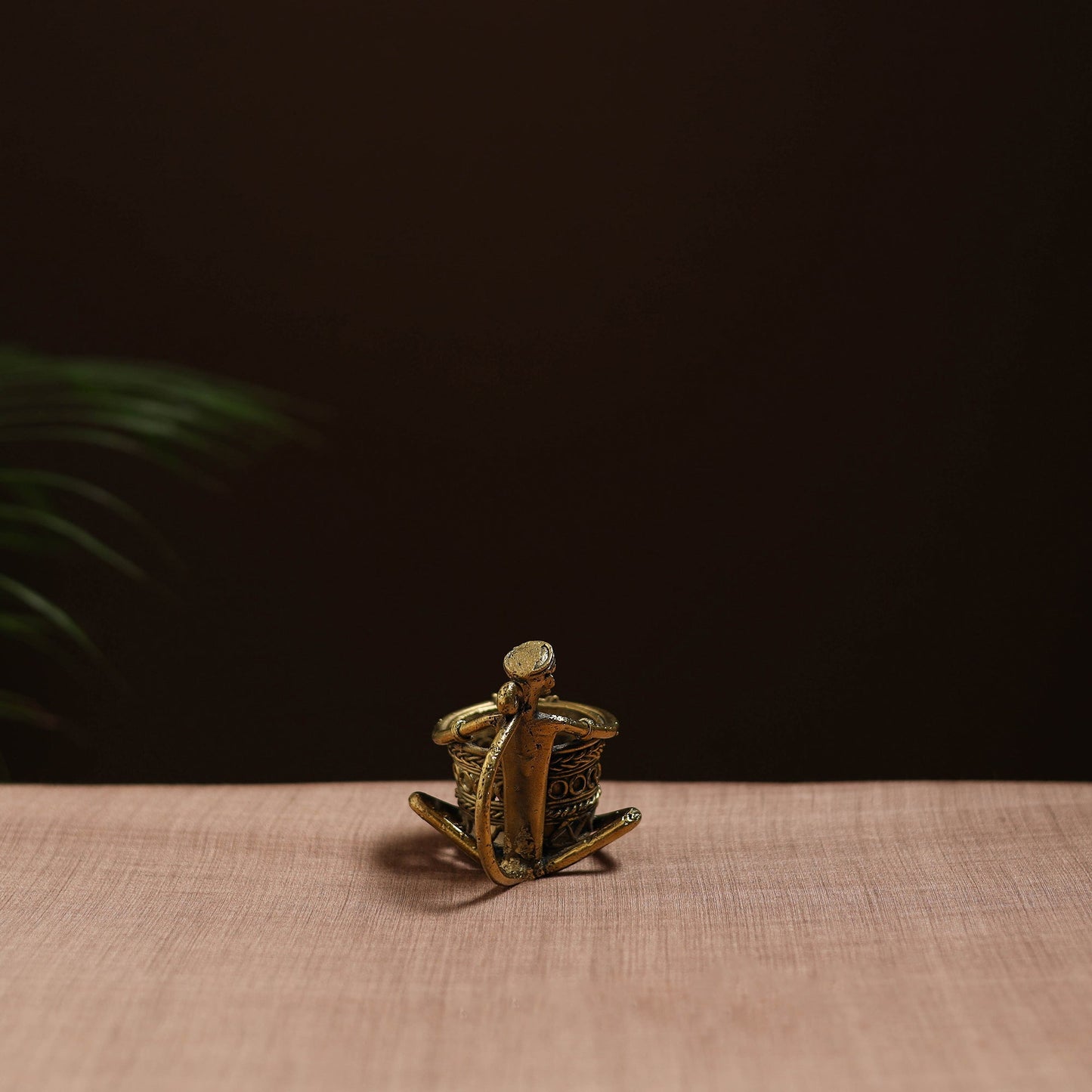  Dokra Art Handmade Metal Craft Pen Stand 