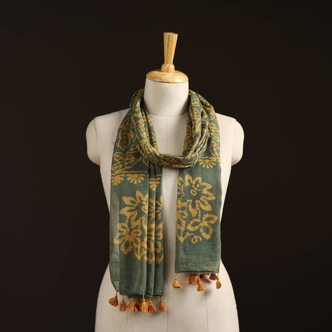 Mul cotton kutch hand batik stole with tassels 18
