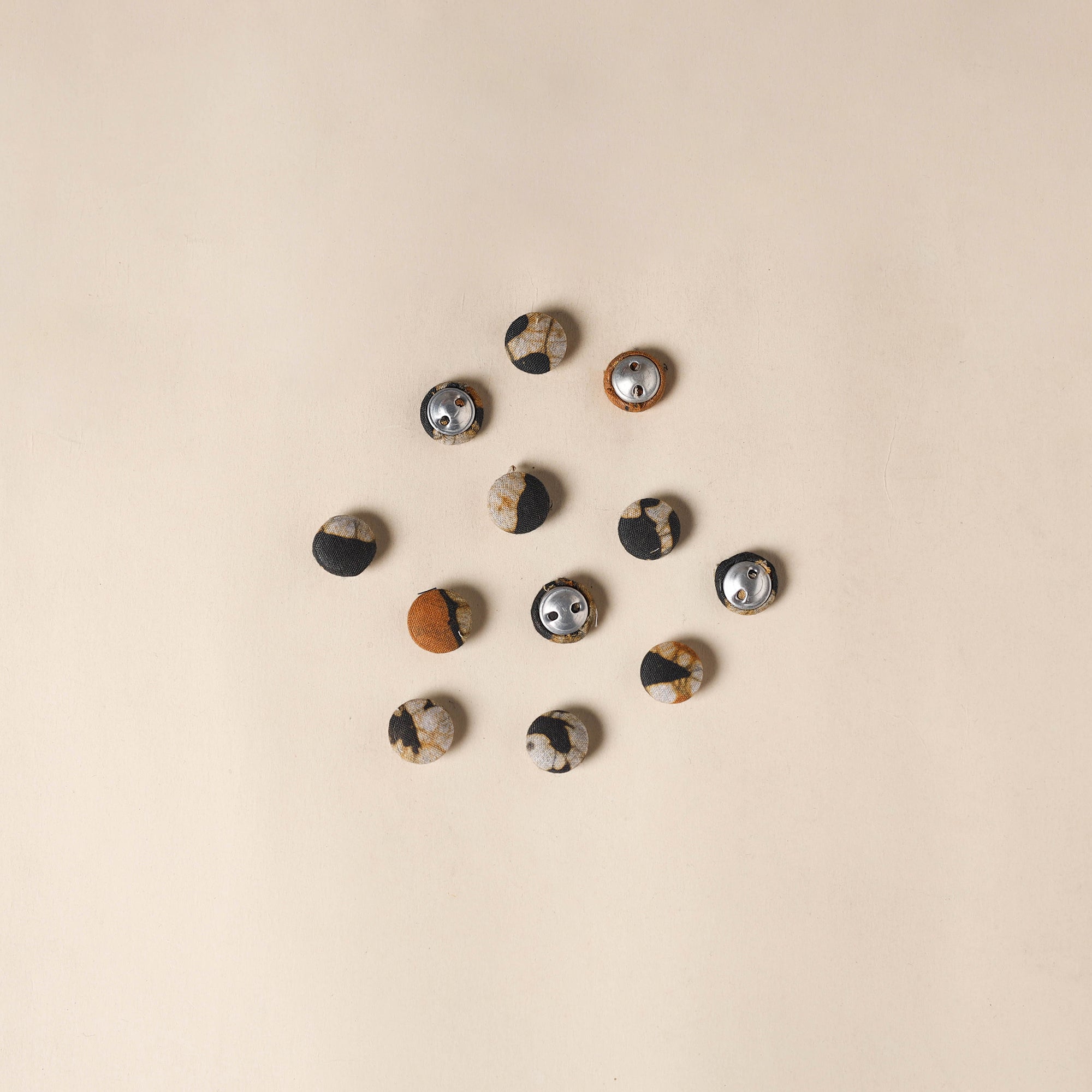  Multicolor Handmade Fabric Button Small at iTokri