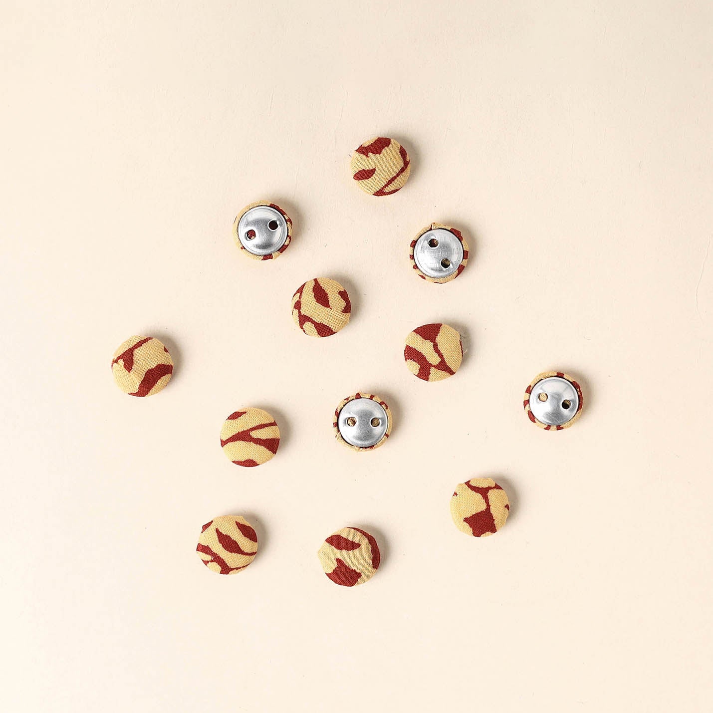  Multicolor Handmade Fabric Button Small at iTokri