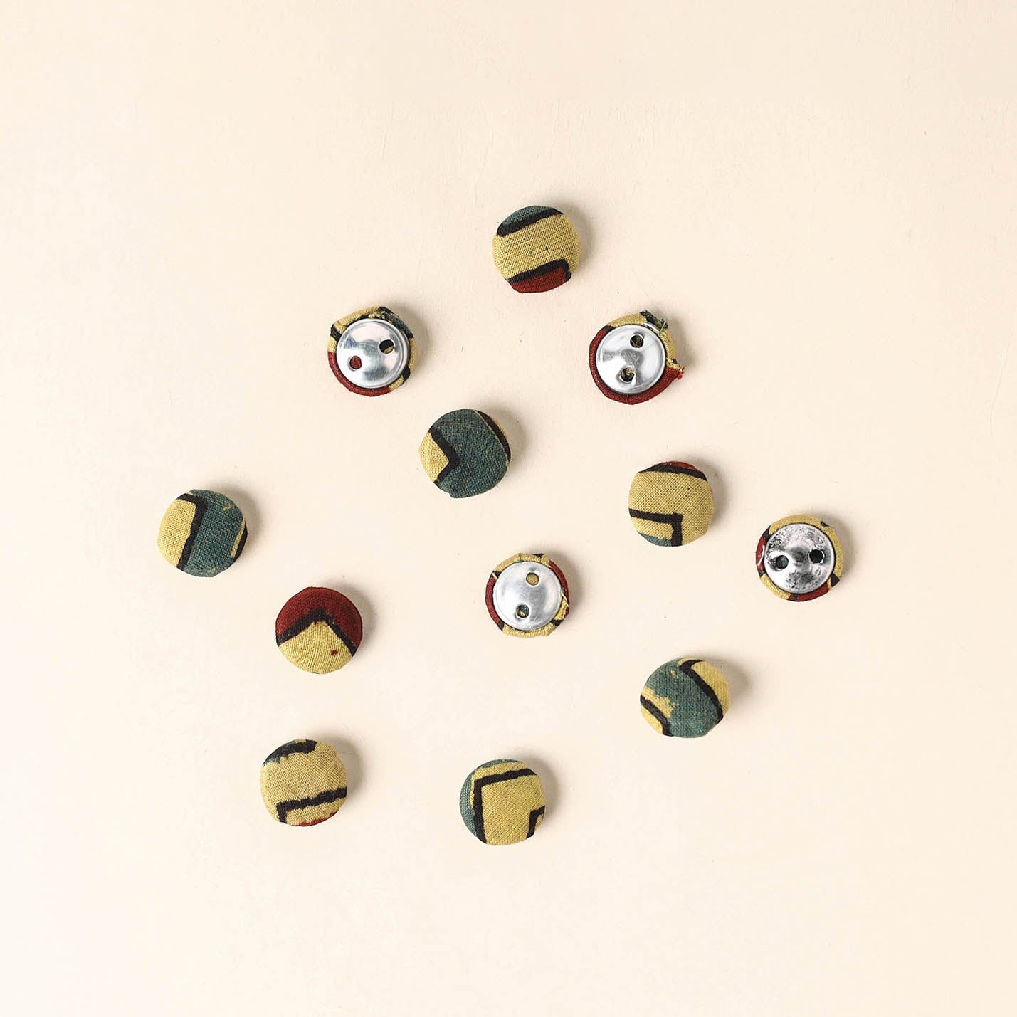  Multicolor Handmade Fabric Button Small at iTokri
