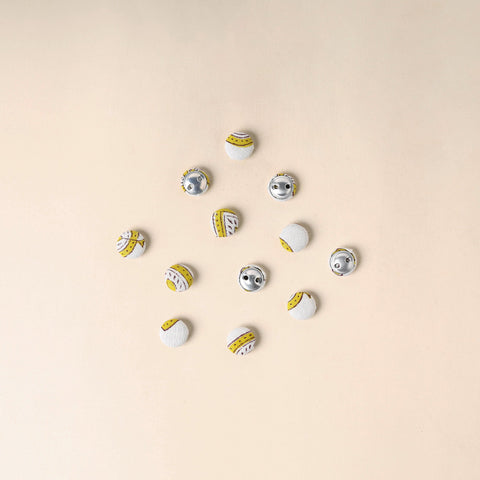 Multicolor Handmade Fabric Button Small at iTokri