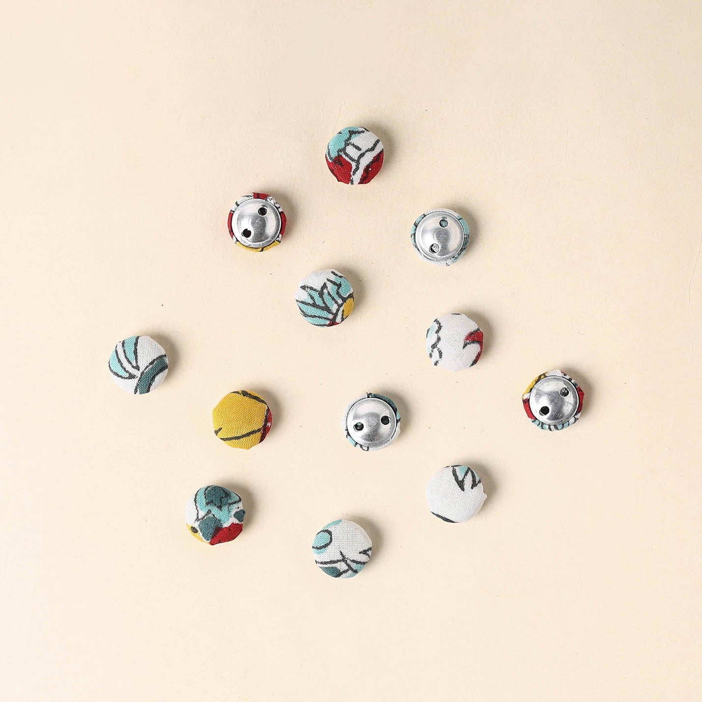  Multicolor Handmade Fabric Button Small at iTokri