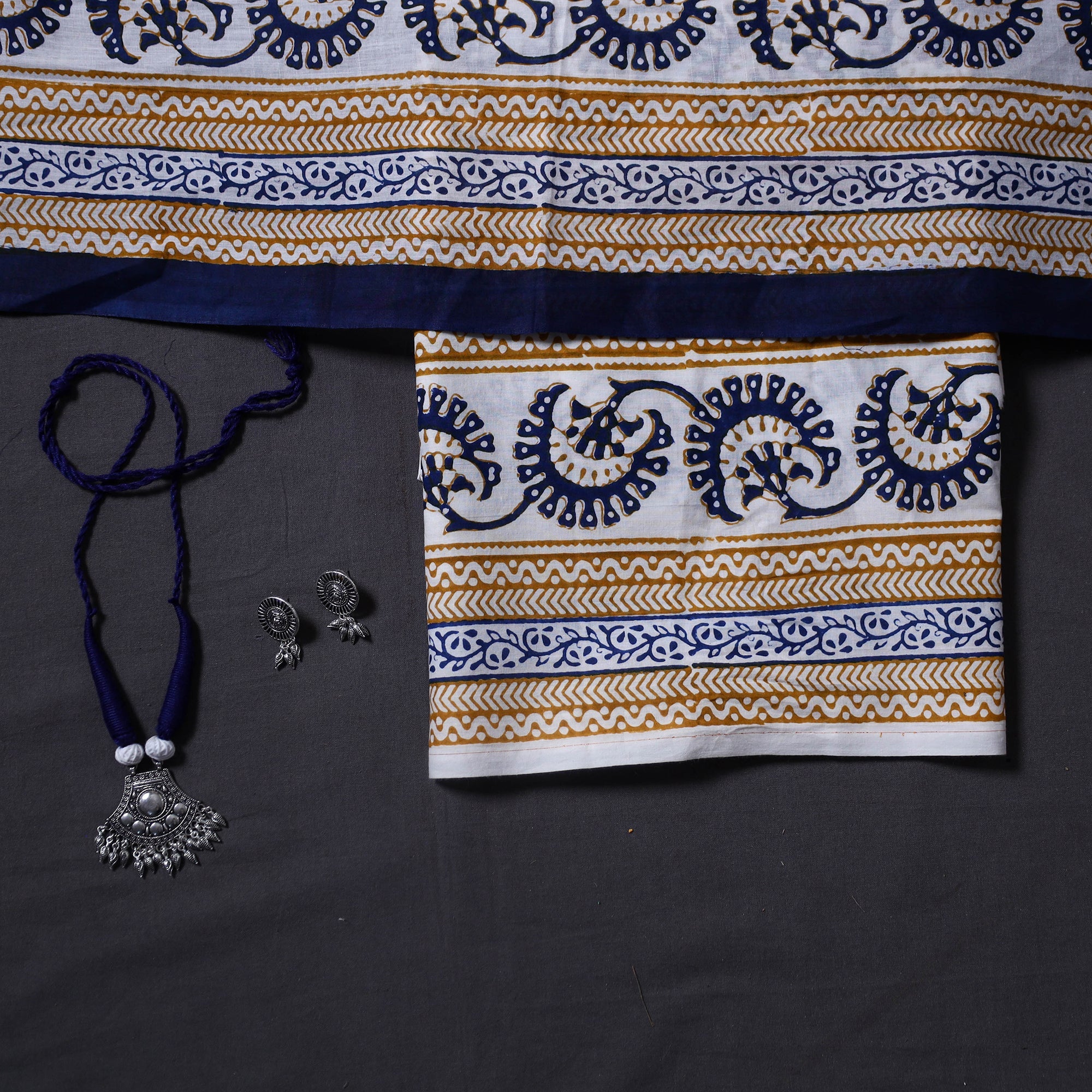 Multicolor 3pc Cotton Bagh Print Dress Material with Jewellery Set