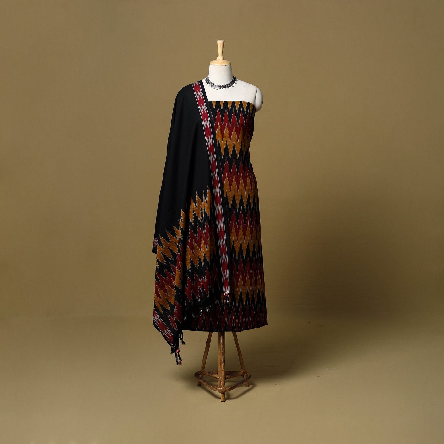 3pc handloom cotton pochampally ikat dress material 04