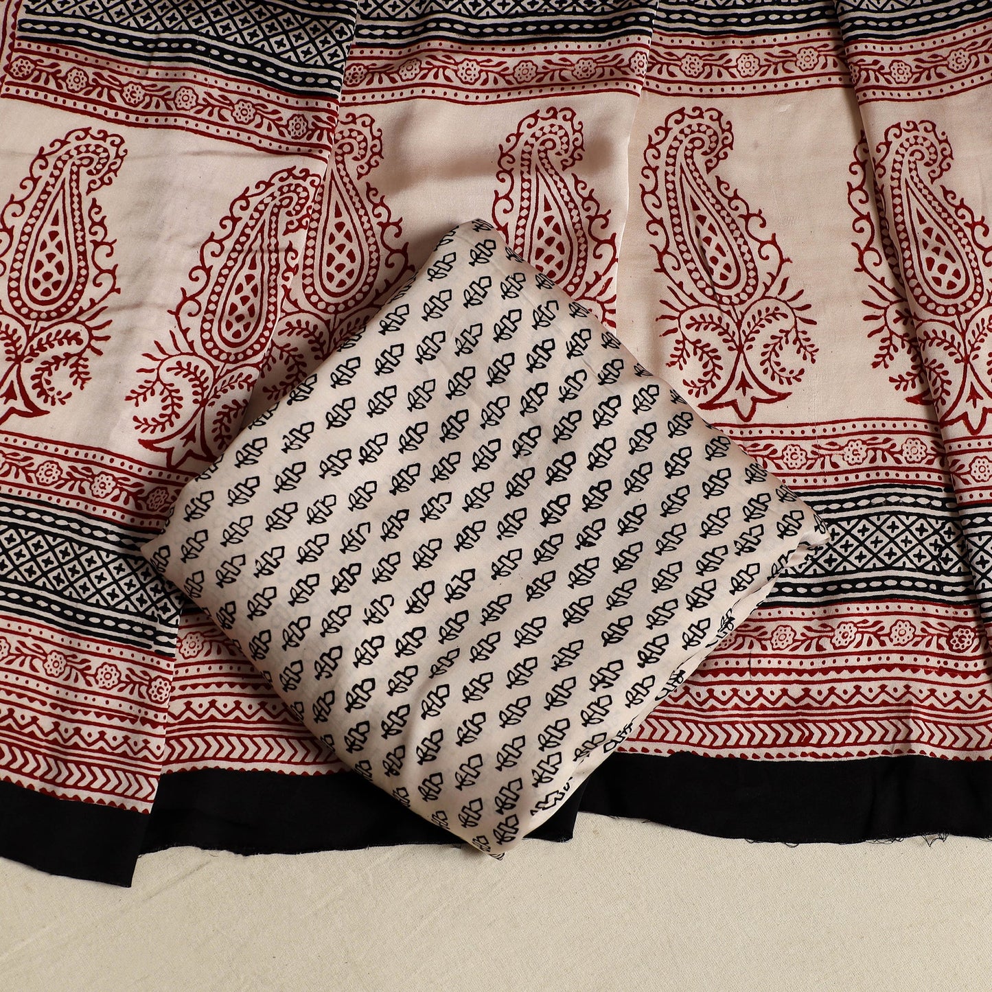 Multicolor - 3pc modal silk bagh unstitched suit material