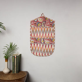 Multicolor - 4 pockets handcrafted cotton wall hanging