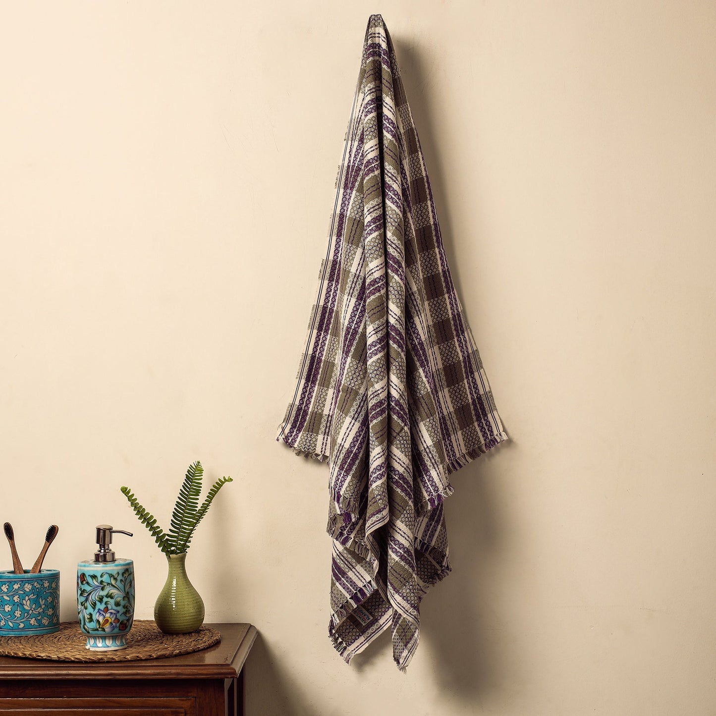 Buy Alampur Handloom Cotton Bath Towel