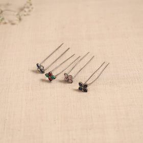 Antique silver finish oxidised brass base stone work juda