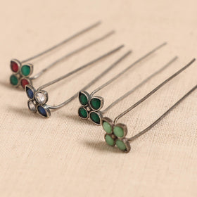 Antique silver finish oxidised brass base stone work juda