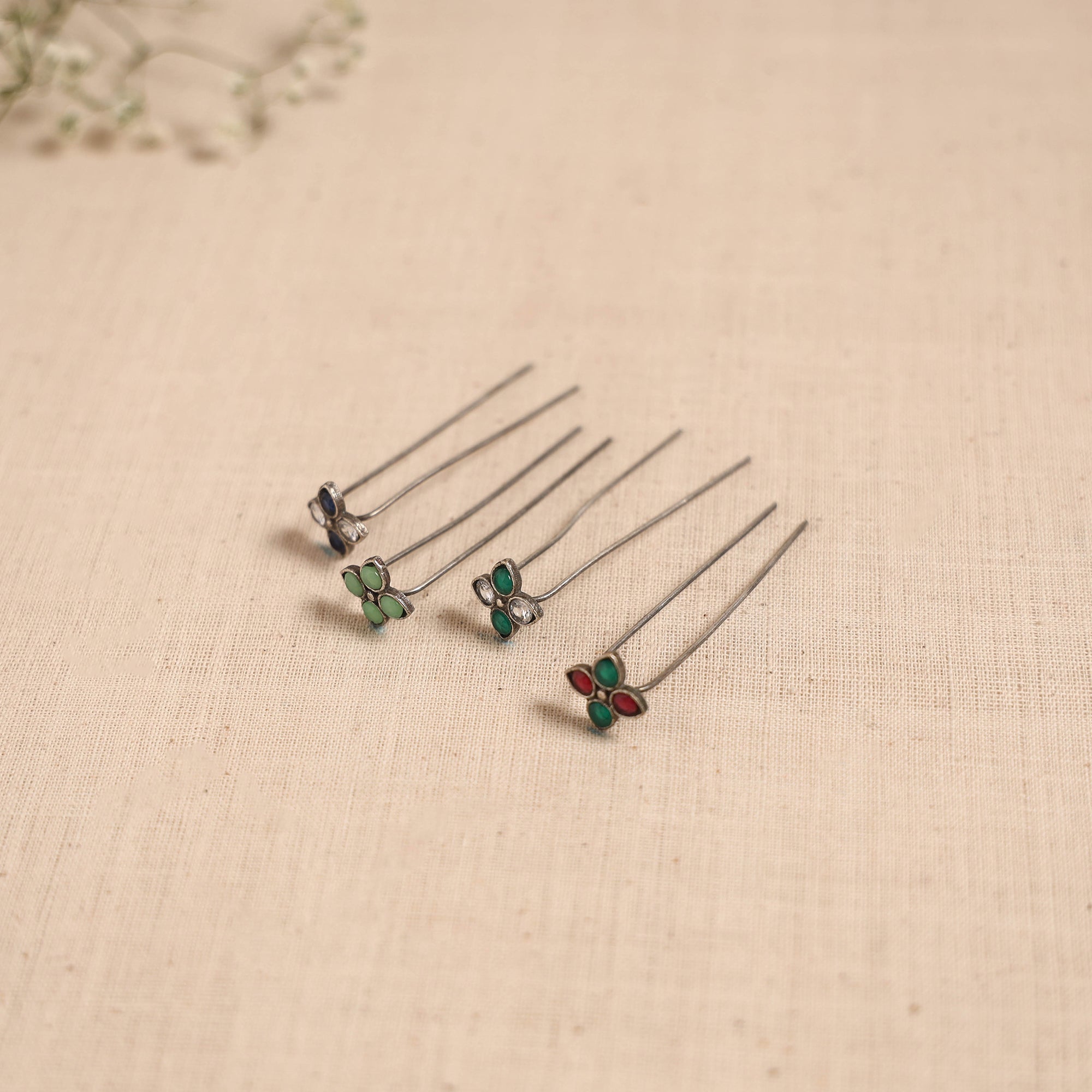 Antique silver finish oxidised brass base stone work juda