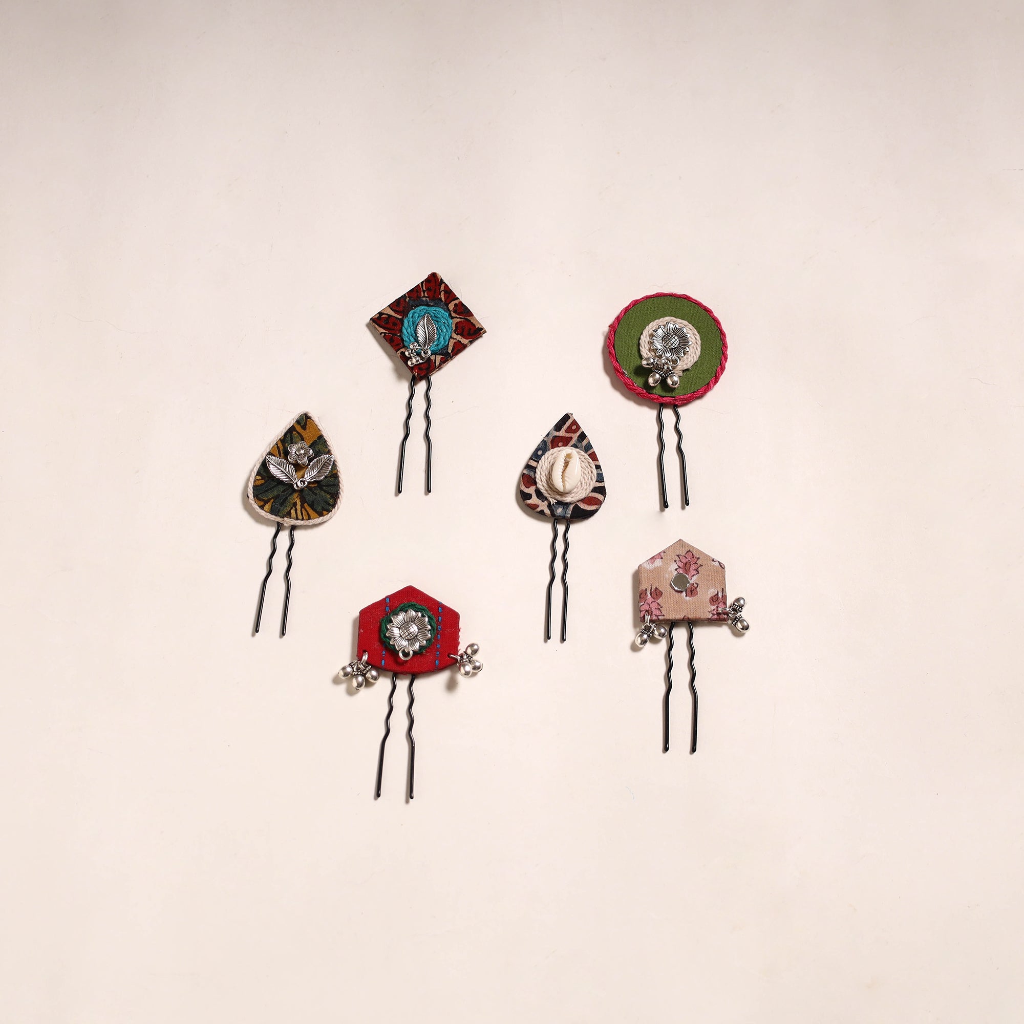 Multicolor - artisanal fabart juda pins (set of 6) 01