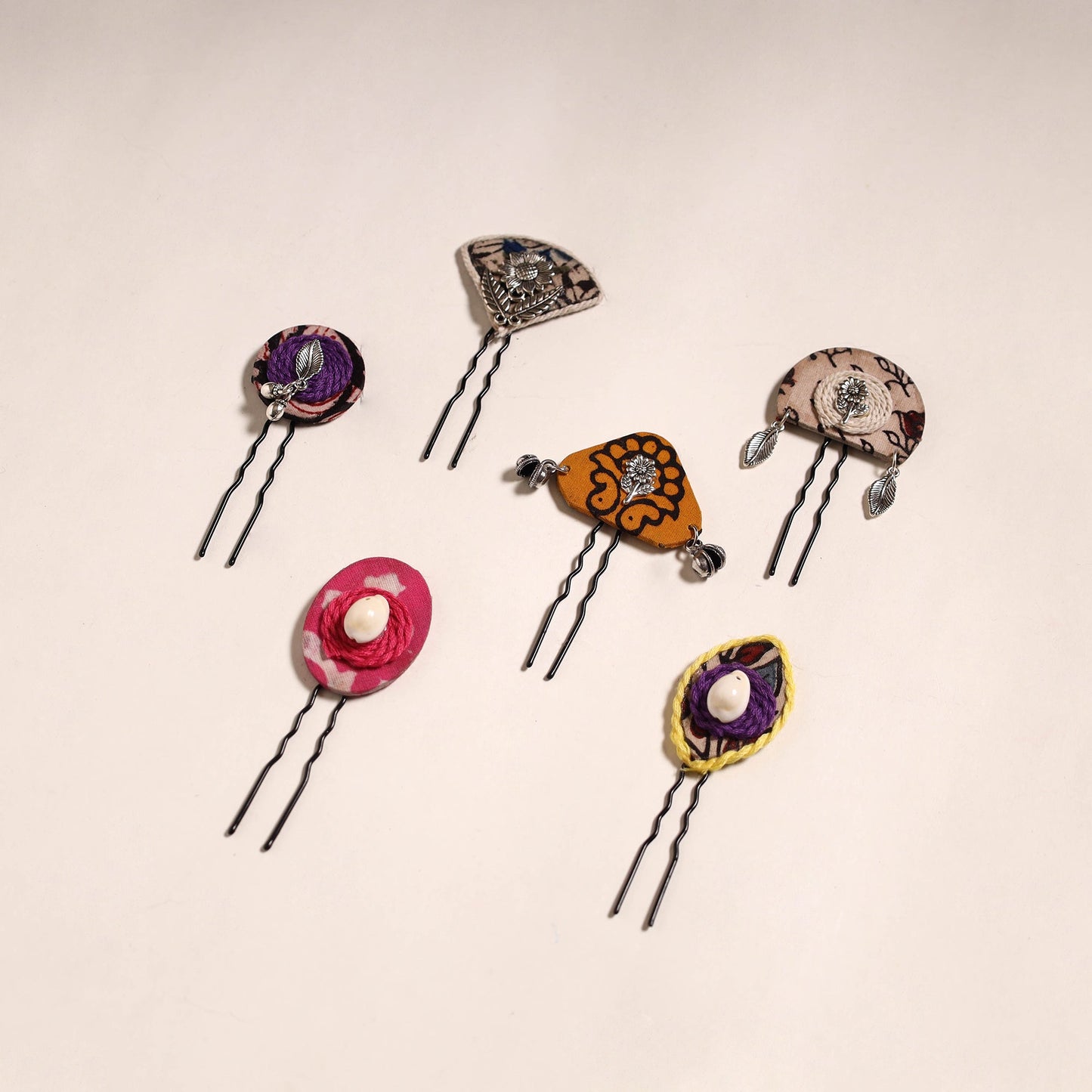 Multicolor - artisanal fabart juda pins (set of 6) 15